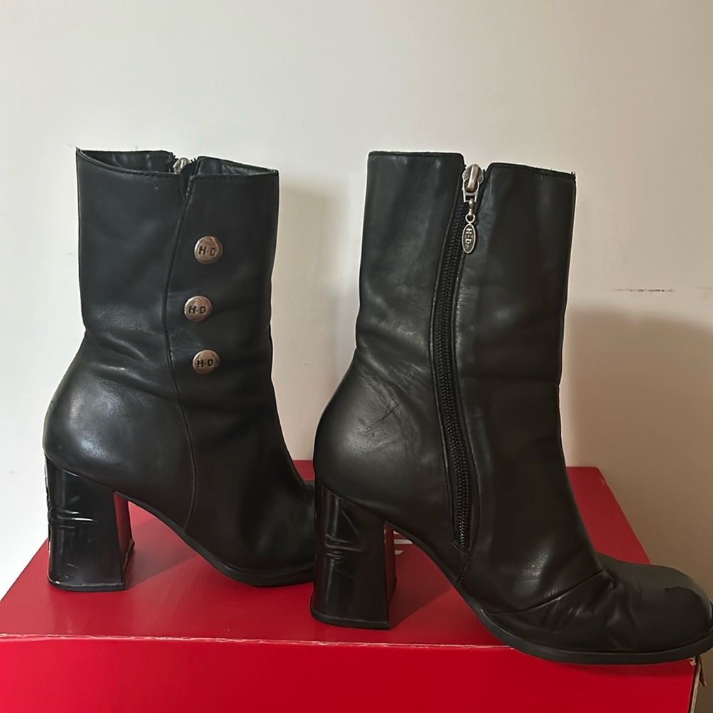 Harley Davidson Boots so cute & comfortable with jeans for riding